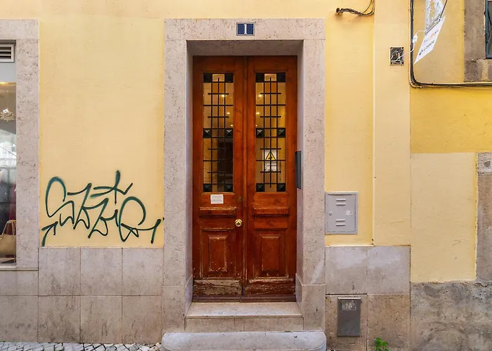 Whome Artsy In The Heart Of Chiado Lejlighed