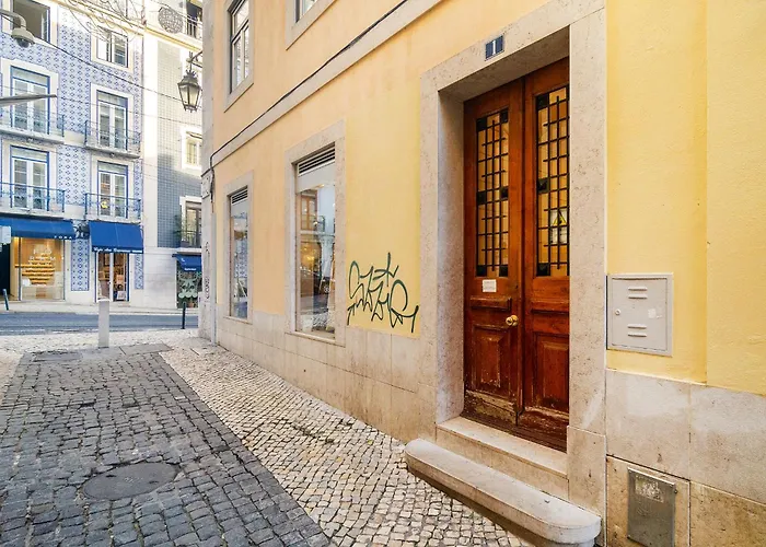 Whome Artsy In The Heart Of Chiado Appartement Lissabon
